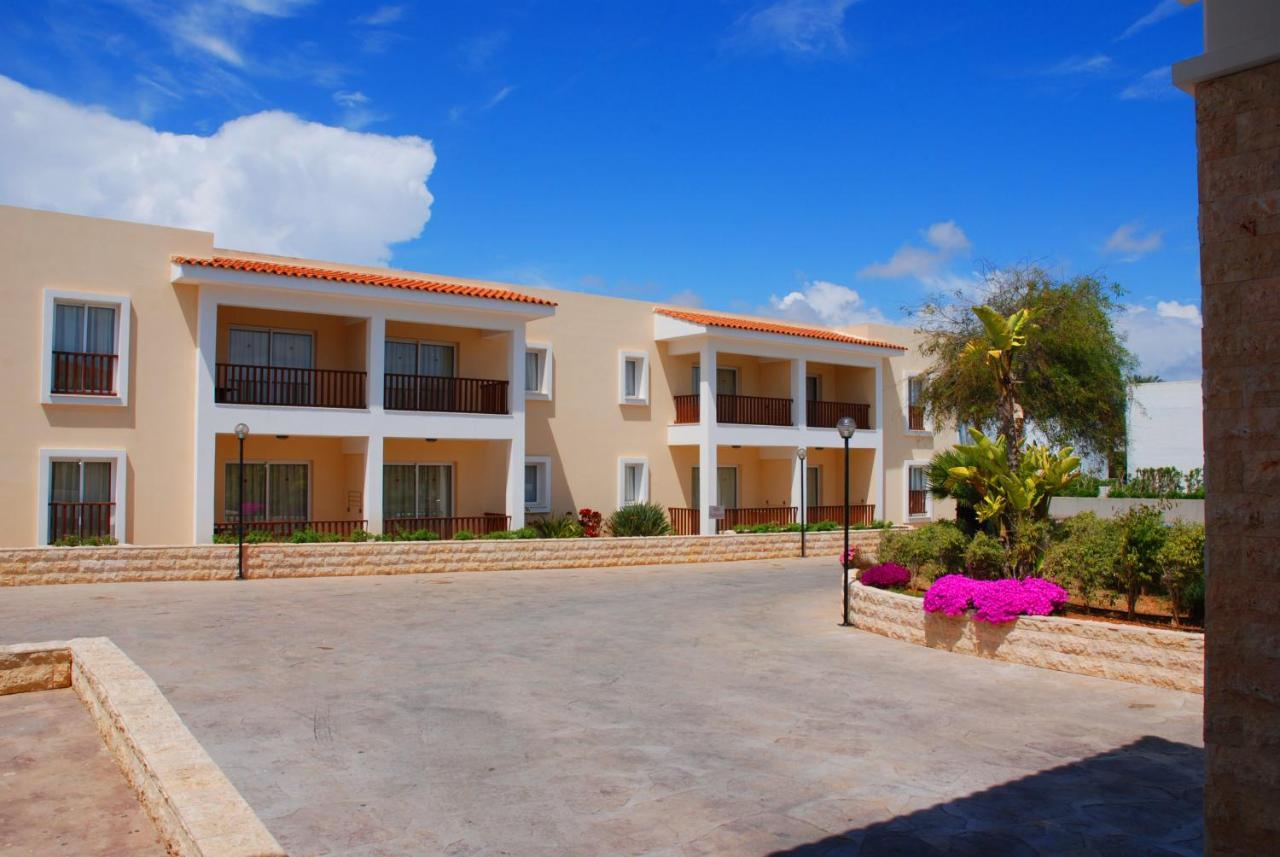 Complex Aktea Village